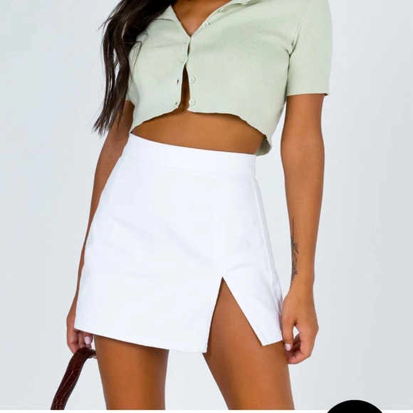 Lioness denim white skirt - Picture 1 of 3